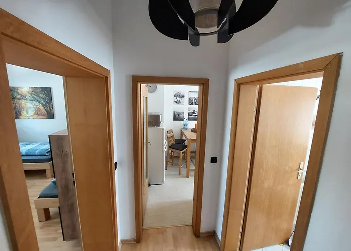 Monteurs- Und Mietwohnung - Wohlfuehlen Am Tagesende شقة *